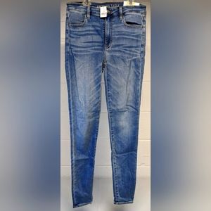 American Eagle Super Hi-rise Jegging